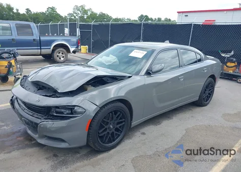 2017 Dodge Charger Sxt Awd z USA, uszkodzony, nr VIN 2C3CDXJGXHH650018